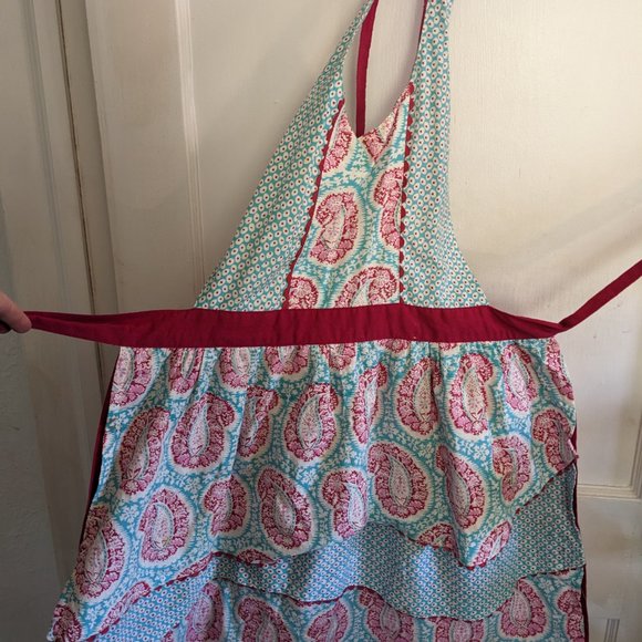 Two Aprons - Picture 3 of 5
